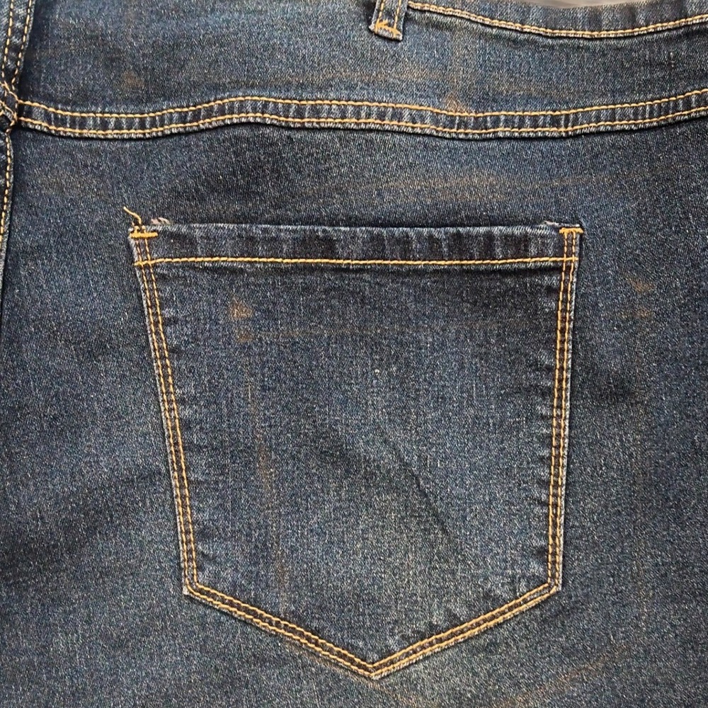 Bloomchic Womens Plus Size 28 Dark Wash Flare Leg Stretch Denim Jeans High Rise - Picture 14 of 15